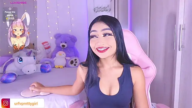 urfavprettygirl online show from June 5, 2026, 9:15 am