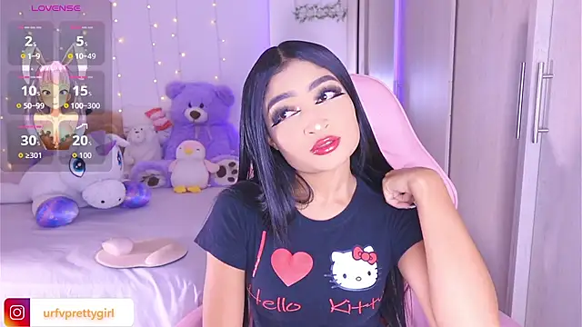 urfavprettygirl online show from June 15, 2026, 8:38 am