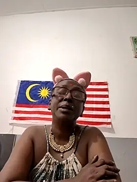 mamakarma1403 online show from July 21, 2026, 1:46 pm