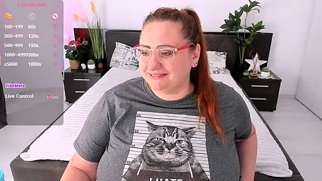 lovely adelle online show from July 31, 2026, 10:03 am