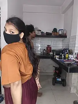 riya190 online show from June 27, 2026, 5:51 pm