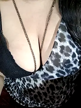 Beautyy38 online show from April 23, 2026, 3:08 am