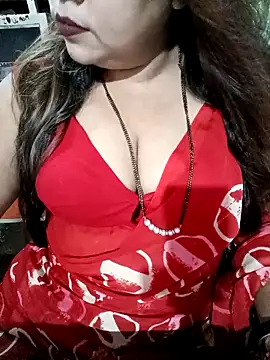 Beautyy38 online show from May 4, 2026, 2:40 am