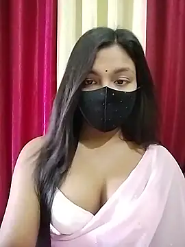 Myra-sen online show from June 20, 2026, 4:26 am