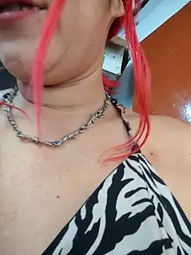 florecita9 online show from June 29, 2026, 5:13 pm