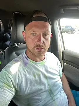 Mcpussypounder211 online show from July 21, 2026, 10:12 pm