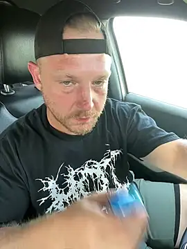 Mcpussypounder211 online show from July 24, 2026, 8:40 pm