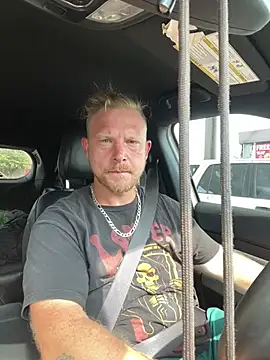 Mcpussypounder211 online show from July 26, 2026, 8:38 pm