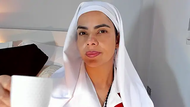 ClaraMariaMon online show from July 23, 2026, 3:21 pm