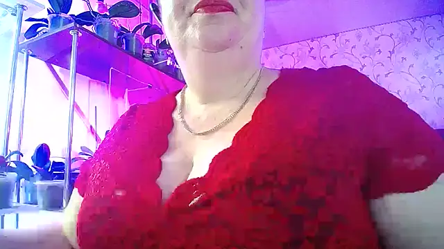  Sweet Woman online show from June 15, 2026, 4:58 am