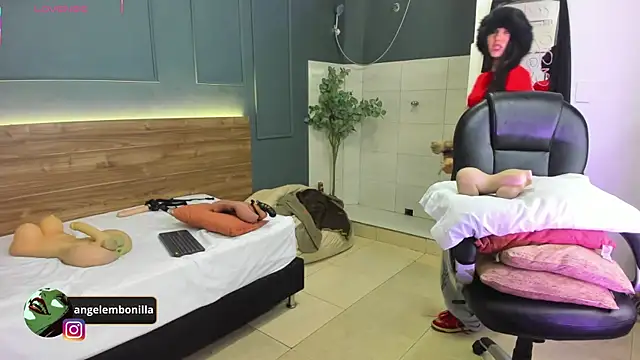 megan morgan01 online show from July 18, 2026, 1:04 pm