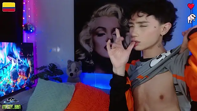 maxiy 001 online show from July 5, 2026, 4:19 am
