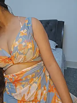 Awesomelusty online show from May 8, 2026, 6:13 pm