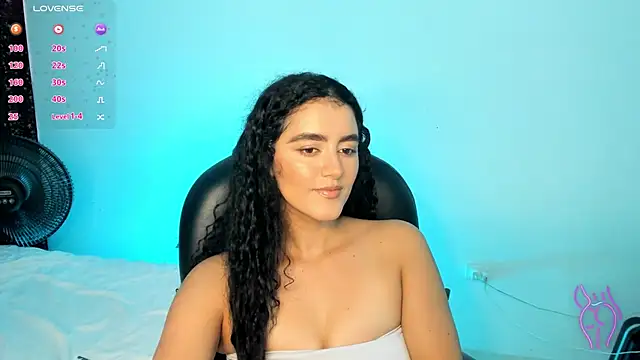 Snapshot of Adhara-zanne chatting on June 23, 2026, 2:04 pm Adhara-zanne online show from June 23, 2026, 2:04 pm