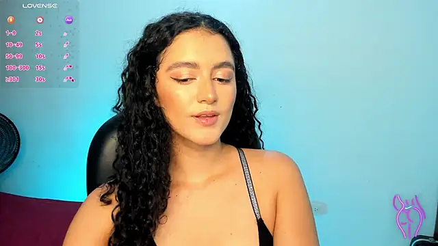 Snapshot of Adhara-zanne chatting on July 5, 2026, 9:44 pm Adhara-zanne online show from July 5, 2026, 9:44 pm