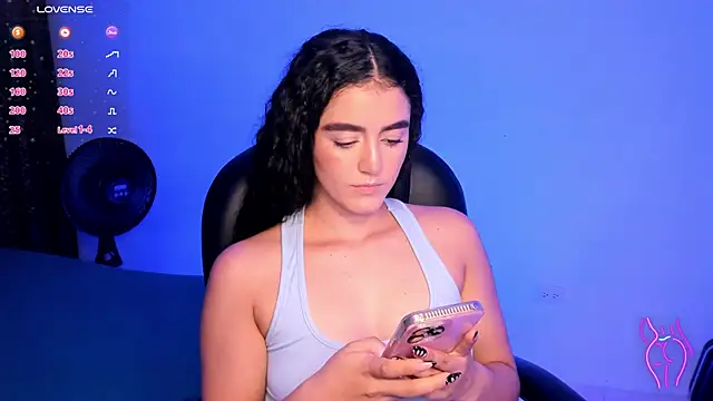 Snapshot of Adhara-zanne chatting on July 15, 2026, 2:39 am Adhara-zanne online show from July 15, 2026, 2:39 am