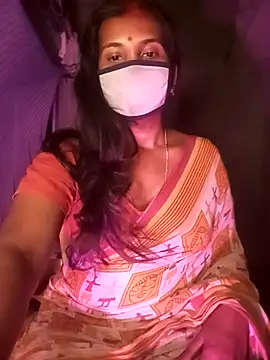 Greenchilli17 online show from March 4, 2025, 5:34 pm