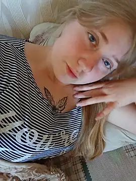 AnastasiaSky19 online show from May 24, 2026, 6:40 am