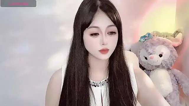 Lydia 170 online show from August 6, 2026, 10:33 pm