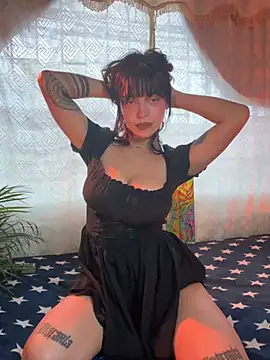 Kitty arts online show from July 11, 2026, 6:54 pm