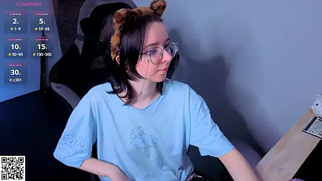 Nora Failure online show from July 14, 2026, 7:46 am