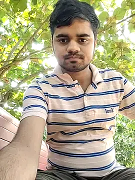 Ishan003 online show from June 24, 2026, 2:43 am
