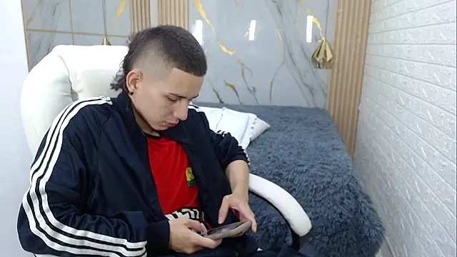 JackSwan18 online show from June 28, 2026, 1:28 pm