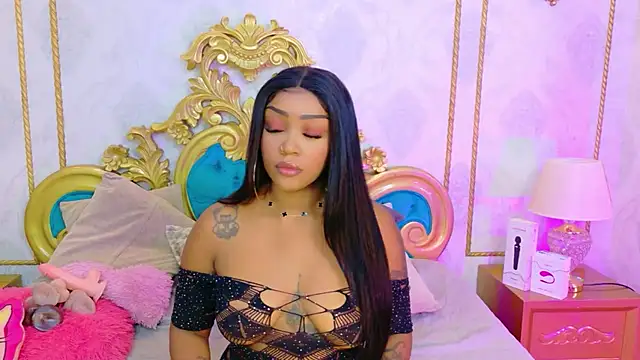 SalomeRestrepo online show from July 17, 2026, 3:35 am