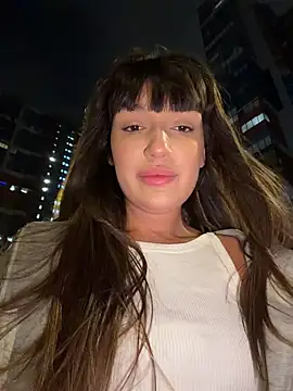 Sophie Avory online show from August 7, 2026, 9:17 pm