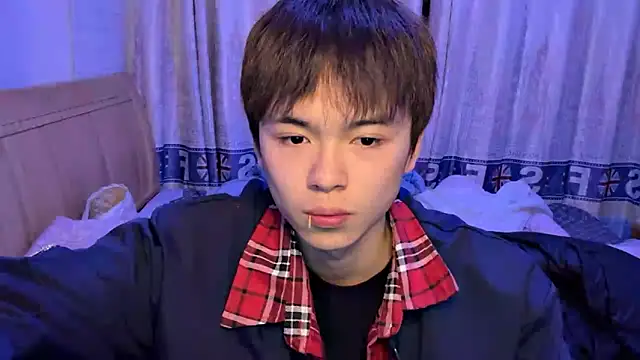 xiaottt1918 online show from January 17, 2025, 12:52 pm