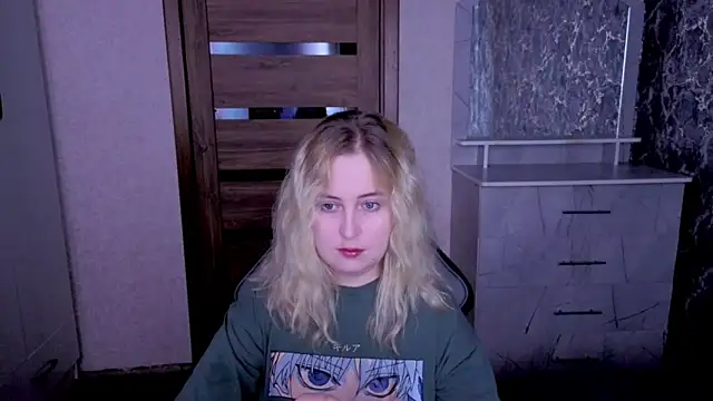 Kristy-Max online show from June 20, 2026, 5:49 pm