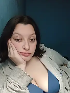 yulixxx5 online show from June 22, 2026, 8:44 am