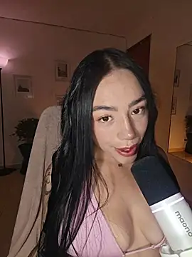 helena smith online show from July 15, 2026, 4:18 am