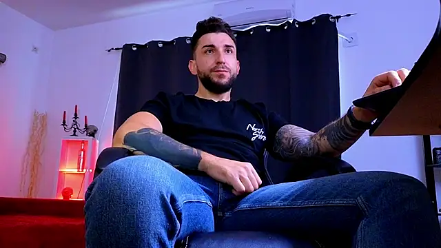 MightyAaron66 online show from July 6, 2026, 3:25 am