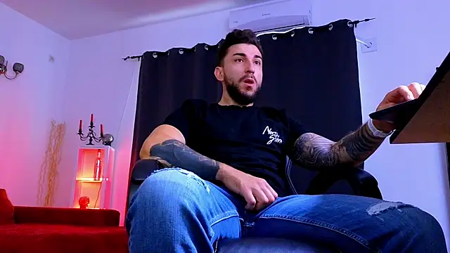MightyAaron66 online show from July 12, 2026, 3:19 am