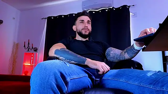 MightyAaron66 online show from July 25, 2026, 8:45 am