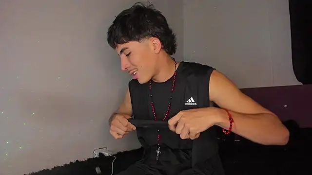 HeellBoy  online show from July 27, 2026, 10:39 pm