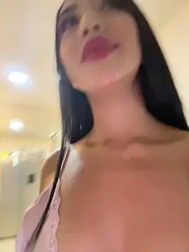 Snapshot of SOPHIACANDY19_ chatting on May 1, 2026, 12:37 am SOPHIACANDY19 online show from May 1, 2026, 12:37 am