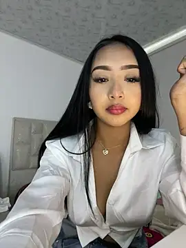 Snapshot of SOPHIACANDY19_ chatting on June 7, 2026, 10:35 pm SOPHIACANDY19 online show from June 7, 2026, 10:35 pm