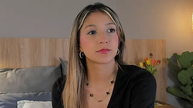 ariana rosse   online show from August 3, 2026, 1:49 pm