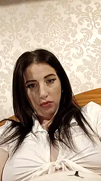 Snapshot of LuLuLover89 chatting on January 17, 2025, 1:15 am LuLuLover89 online show from January 17, 2025, 1:15 am