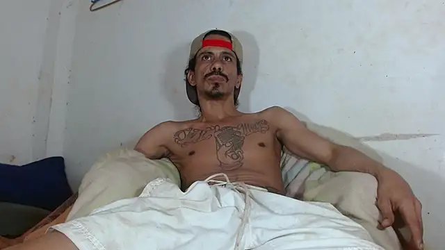 damian bottom bigcock online show from July 8, 2026, 8:57 pm