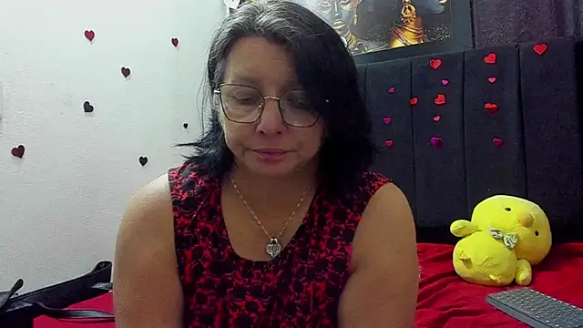Evaaross 2345 online show from July 23, 2026, 12:58 pm