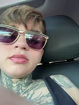 AliceShazaham  online show from June 13, 2026, 12:36 pm