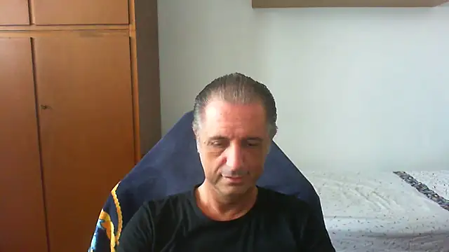 lliuk70mi online show from June 15, 2026, 12:40 pm