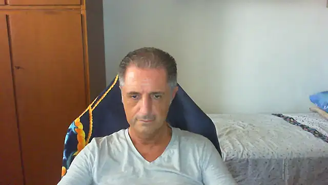 lliuk70mi online show from June 24, 2026, 12:04 pm