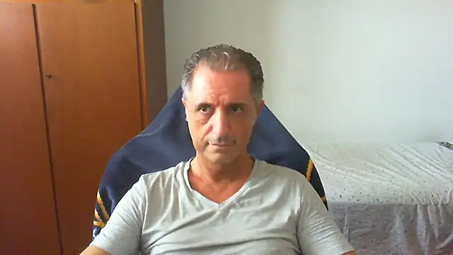 lliuk70mi online show from June 29, 2026, 12:38 pm