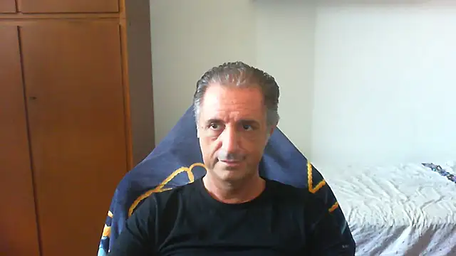 lliuk70mi online show from July 28, 2026, 1:21 pm