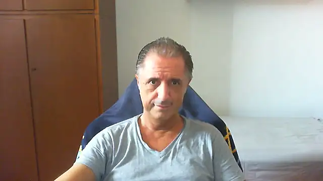 lliuk70mi online show from August 3, 2026, 11:26 am