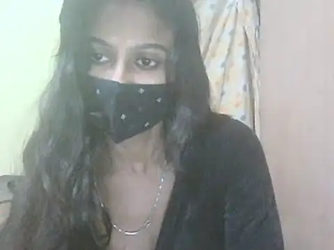 JENIFER PUNE online show from December 17, 2024, 7:26 pm